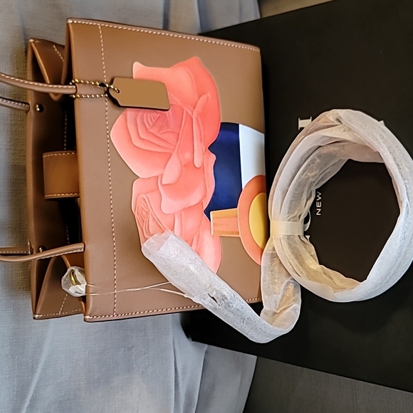 Coach X Tom Wesselmann Cashin Carry Tote 22 CA128 NWT - Picture 7 of 7